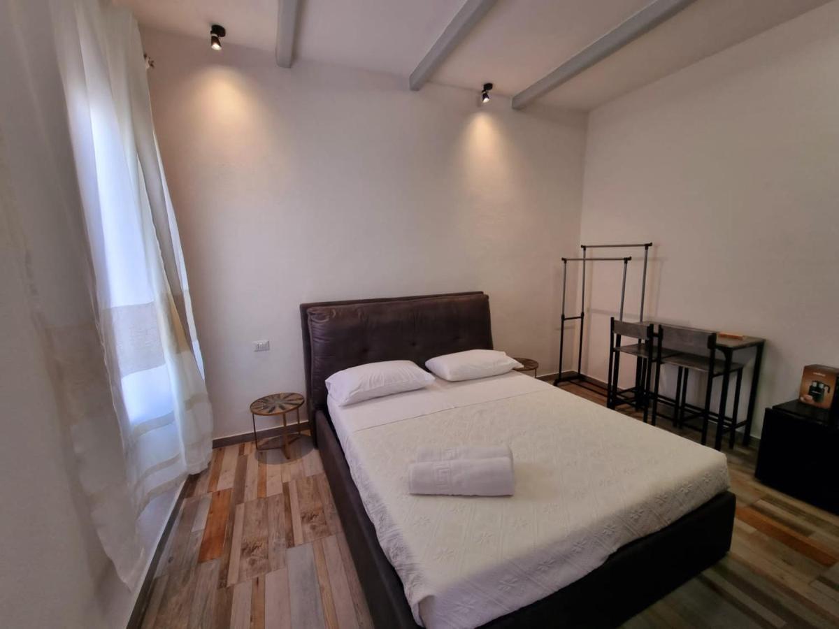 Suite Cornelia Santa Teresa Gallura Exterior foto